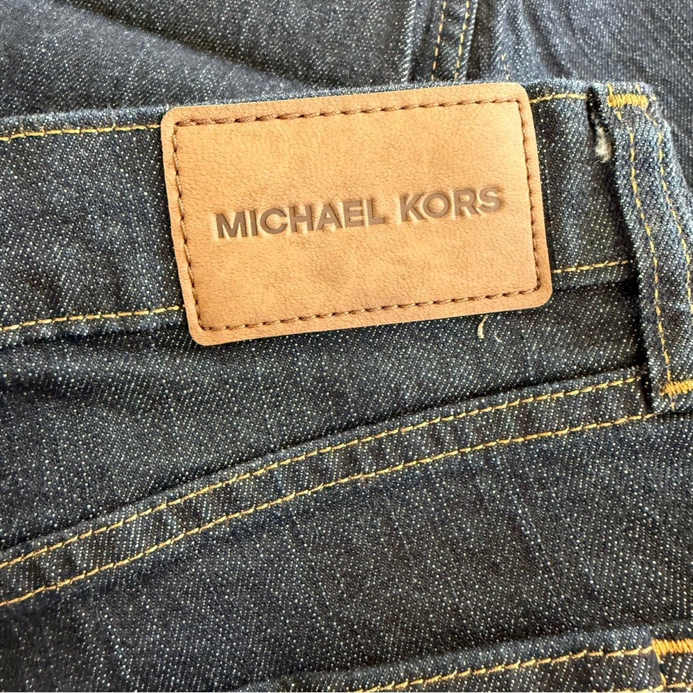 Michael Kors Grant Classic Fit Dark Wash Denim Jeans Modern Preppy Quiet Luxury - Picture 5 of 12